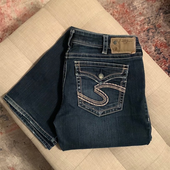 Silver Jeans - Picture 2 of 8